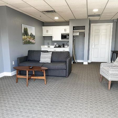 Inn At Amish Door Wilmot 외부 사진